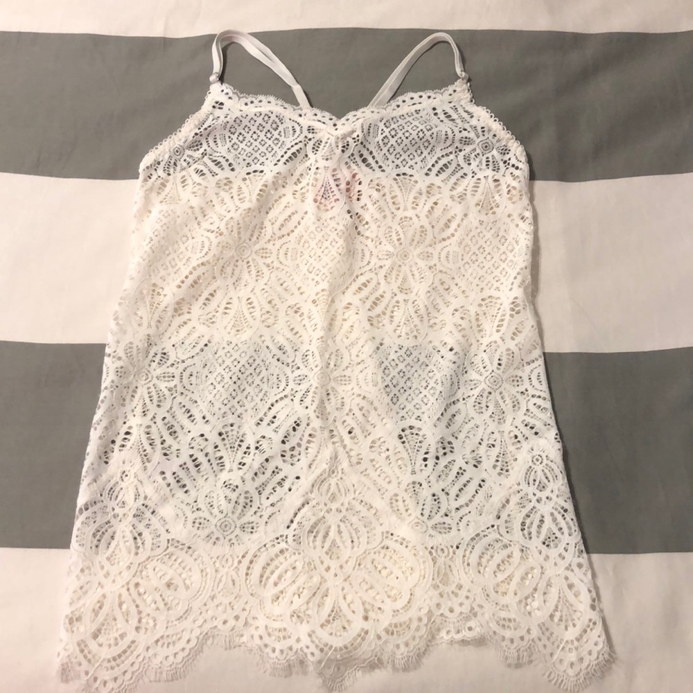 Victoria’s Secret lace tank top. Small, BNWT